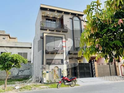 5 Marla Designer Build House For Sale