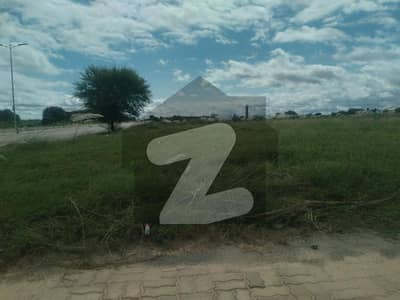 Avail Yourself A Great 500 Square Yards Residential Plot In Top City 1 - Block I