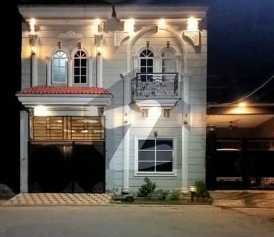 Tripple Storey 3 Marla House For sale In Bukhari Villas Multan