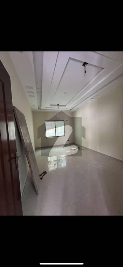 Note This Is Located In Gulshan Block 7 Not 6 And Its 1st Floor Not Ground.   Tyled Flooring Well Maintained 3 Bed Attached Bath Drawing Room Have Also Bath.   For More Details Kindly Visit