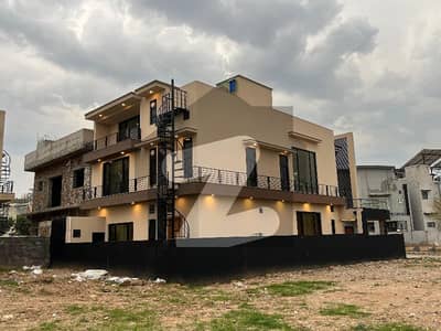 10 Marla Designer Double Height House For Sale