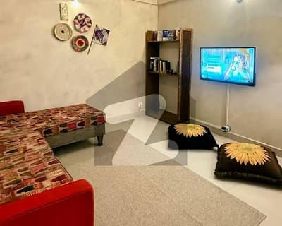 ڈی ایچ اے فیز 6 ڈی ایچ اے ڈیفینس,کراچی میں 3 کمروں کا 8 مرلہ فلیٹ 2.5 لاکھ میں کرایہ پر دستیاب ہے۔