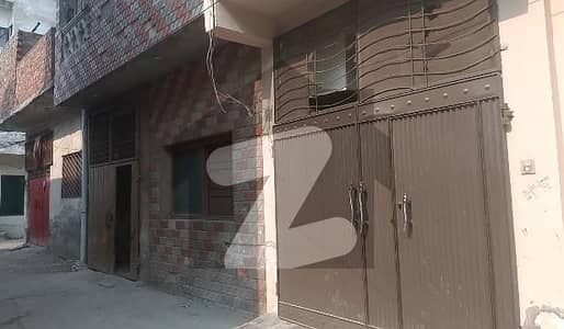 گجّومتہ لاہور میں 4 کمروں کا 3 مرلہ مکان 59.9 لاکھ میں برائے فروخت۔ گجّومتہ لاہور میں 4 کمروں کا 3 مرلہ مکان 59.9 لاکھ میں برائے فروخت۔