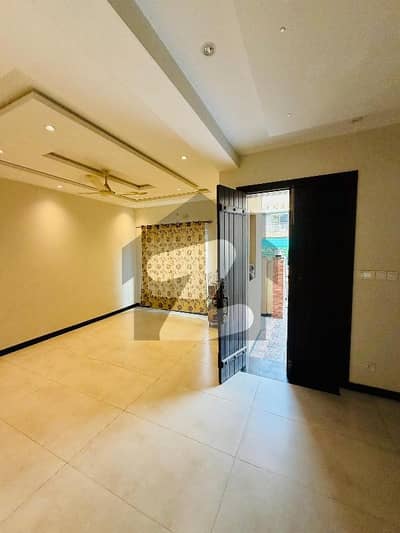 Get In Touch Now To Buy A Lower Portion In D-12/1 Islamabad
