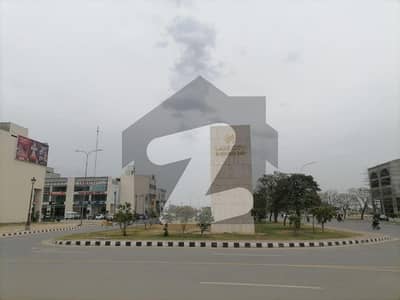 لیک سٹی ۔ سیکٹر ایم ۔ 2 لیک سٹی,رائیونڈ روڈ,لاہور میں 1 کنال رہائشی پلاٹ 3.9 کروڑ میں برائے فروخت۔