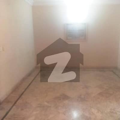 A Spacious 160 Square Yards Upper Portion In Gulshan-e-Iqbal - Block 19