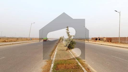 ڈی ایچ اے فیز9 پریزم - بلاک سی ڈی ایچ اے فیز9 پریزم,ڈی ایچ اے ڈیفینس,لاہور میں 1 کنال رہائشی پلاٹ 2.35 کروڑ میں برائے فروخت۔