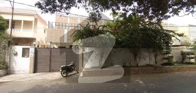A Prime Location 120 Square Yards House In Karachi Is On The Market For sale