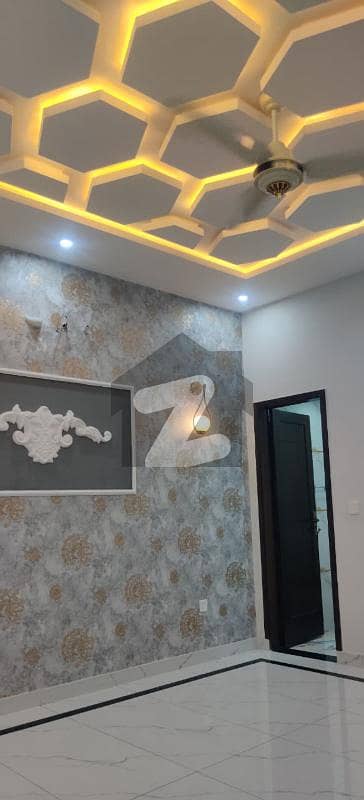 10 Marla Brand New House For Sale Bahria Town Lahore
