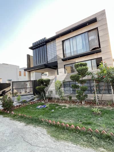 1 Kanal Out Standing Top Quality Brand New House Designed By Masher Munir For Sale In Banker
