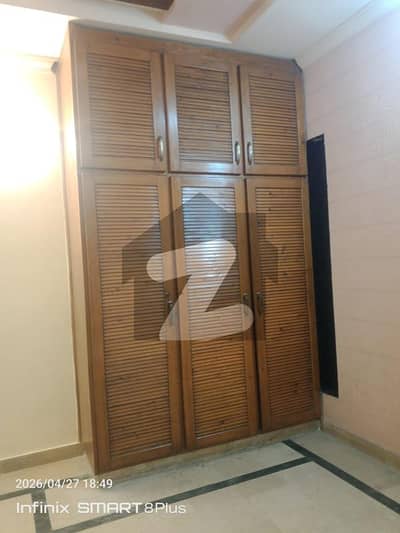 10 Marla Upper Portion For Rent Available In Tariq Gardens In Lahore Bijli Pani Gas Available