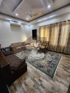 In Gulshan-e-Iqbal - Block 2 House For sale Sized 400 Square Yards In Gulshan-e-Iqbal - Block 2 House For sale Sized 400 Square Yards