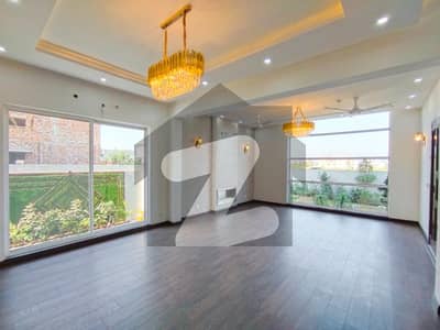 10KV Solar Corner 1 Kanal Renovated House For Sale In DHA Phase 4 Block-EE Lahore.