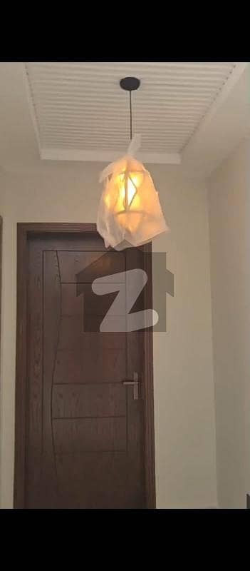 ڈی ایچ اے فیز 3 ۔ بلاک بی ڈی ایچ اے ڈیفینس فیز 3,ڈی ایچ اے ڈیفینس,اسلام آباد میں 7 کمروں کا 14 مرلہ مکان 2.1 لاکھ میں کرایہ پر دستیاب ہے۔
