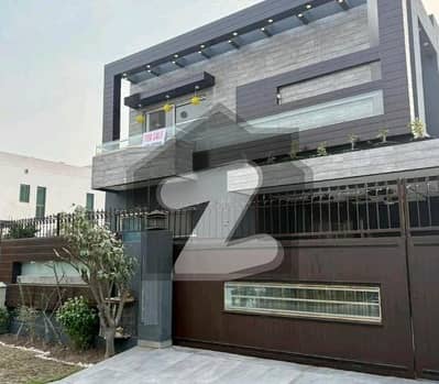 ڈی ایچ اے فیز 5 - بلاک ایل فیز 5,ڈیفنس (ڈی ایچ اے),لاہور میں 5 کمروں کا 10 مرلہ مکان 6.8 کروڑ میں برائے فروخت۔ ڈی ایچ اے فیز 5 - بلاک ایل فیز 5,ڈیفنس (ڈی ایچ اے),لاہور میں 5 کمروں کا 10 مرلہ مکان 6.8 کروڑ میں برائے فروخت۔