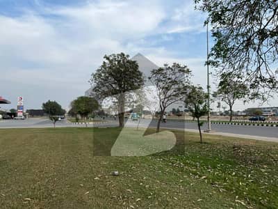 12.5 Marla Plot For Sale In Lake City Sector M-6