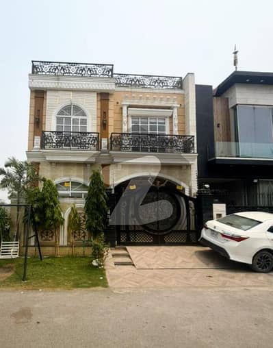 Semi Furnished 5 Marla Adorable Bungalow On Top Location For Sale in DHA Phase 9 Town Lahore