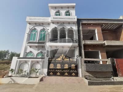 Prime Location 6 Marla House Situated In Gulshan Abad Sector 3 For Sale