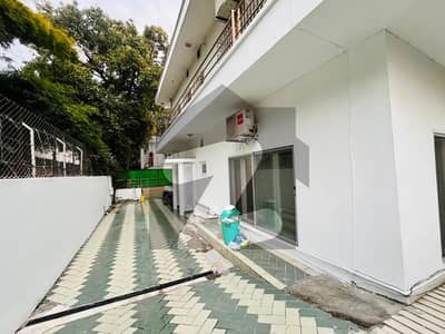 Upper Portion For Rent In F-7/3 Islamabad | Size: 400 Sq Yards | Rent: USD 1000 | Pkr: 2.80 Lac Per Month