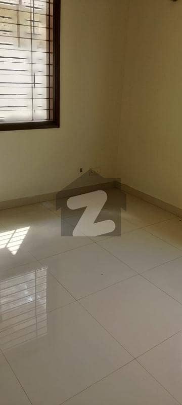 DHA PHASE 5 500 YARDS OWNER BUILT TILE FLOORING UN USED BUNGALOW IS UP FOR URGENT SALE