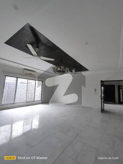 1 Kanal Corner House Available For Sale In Dha Phase 3 Z Block 1 Kanal Corner House Available For Sale In Dha Phase 3 Z Block