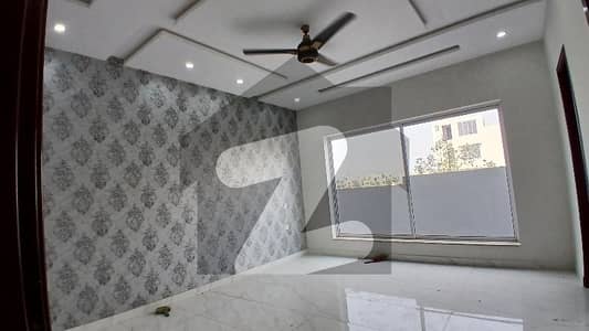 ڈی ایچ اے فیز 1 ۔ سیکٹر ایم ڈی ایچ اے فیز 1,ڈی ایچ اے ڈیفینس,ملتان میں 4 کمروں کا 1 کنال بالائی پورشن 68.0 ہزار میں کرایہ پر دستیاب ہے۔ ڈی ایچ اے فیز 1 ۔ سیکٹر ایم ڈی ایچ اے فیز 1,ڈی ایچ اے ڈیفینس,ملتان میں 4 کمروں کا 1 کنال بالائی پورشن 68.0 ہزار میں کرایہ پر دستیاب ہے۔