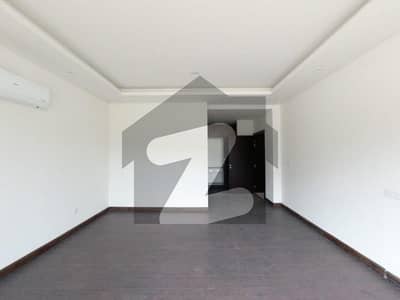 10 Marla Luxury Fully Fitted Villa Available For Sale In Eighteen Islamabad 10 Marla Luxury Fully Fitted Villa Available For Sale In Eighteen Islamabad