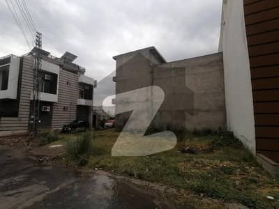 Beautifully Constructed Corner Residential Plot Is Available For sale In Defence Road
