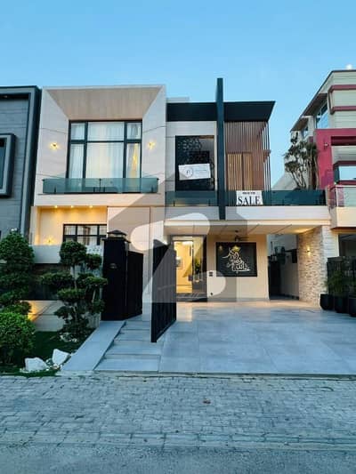 10 MARLA BRAND NEW LUXURY FULLY FURNISHED FACING PARK HOUSE FOR SALE AT QUAID BLOCK F 10 MARLA BRAND NEW LUXURY FULLY FURNISHED FACING PARK HOUSE FOR SALE AT QUAID BLOCK F