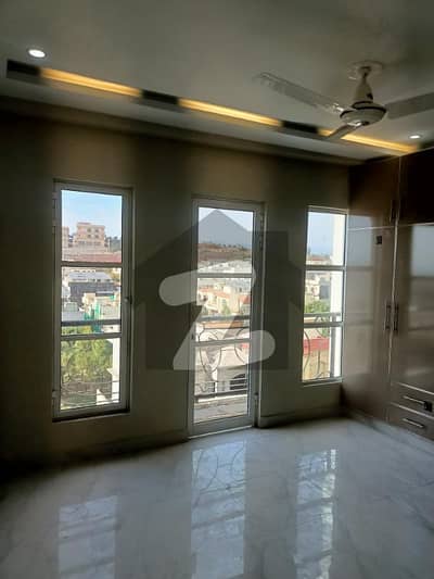 Beautiful Flat For Rent In Bahria Enclave Sector C-1