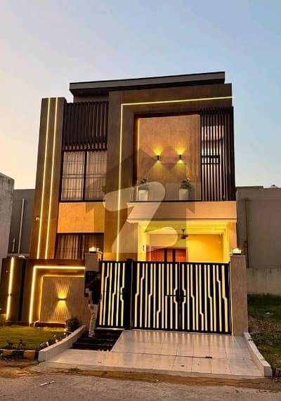 Premium Prime Location 5 Marla House Is Available For sale In Citi Housing Society