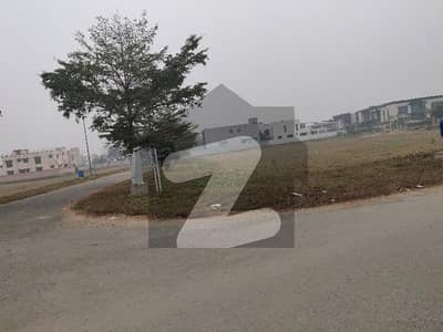 ڈی ایچ اے فیز9 پریزم - بلاک ڈی ڈی ایچ اے فیز9 پریزم,ڈی ایچ اے ڈیفینس,لاہور میں 1 کنال رہائشی پلاٹ 3.25 کروڑ میں برائے فروخت۔ ڈی ایچ اے فیز9 پریزم - بلاک ڈی ڈی ایچ اے فیز9 پریزم,ڈی ایچ اے ڈیفینس,لاہور میں 1 کنال رہائشی پلاٹ 3.25 کروڑ میں برائے فروخت۔