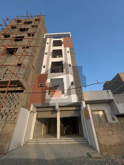 313 SQUARE FEET SHOP ON MAIN 100 FEET WIDE ROAD FACING AL-AZHAR GARDEN