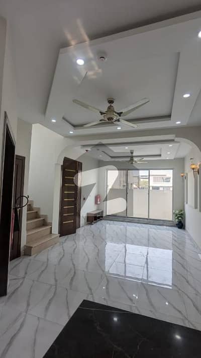 House For Sale In Rs 28000000