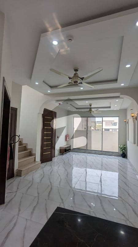 House For Sale In Rs 28000000 House For Sale In Rs 28000000