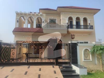 1 Kanal Spanish Brand New House For Sale In Paragon City