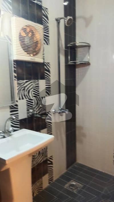 Wapda town G block 5 mrla like this brand new beautiful upper portion available for rent for small family
