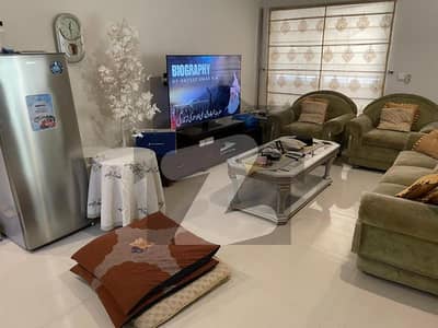 Beautiful 10 Marla Used House in Available For Sale