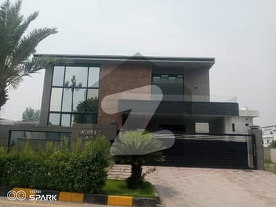 ایف ۔ 17/2 ایف ۔ 17,اسلام آباد میں 6 کمروں کا 1 کنال مکان 10.5 کروڑ میں برائے فروخت۔