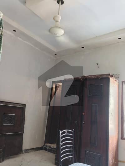 Portion For sale North nazimabad block D Planning of 3 bed DD 3 attached washrooms Prime location no Water issues