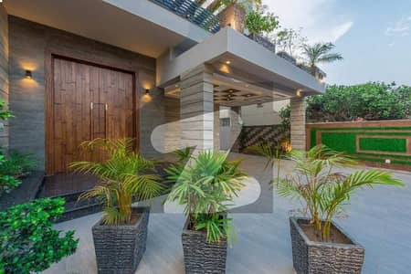 SYED BROTHERS PROUDLY OFFERS: 2-Kanal Elegant And Fully Maintained Bungalow Is Available In The Best Block Of DHA Lahore.