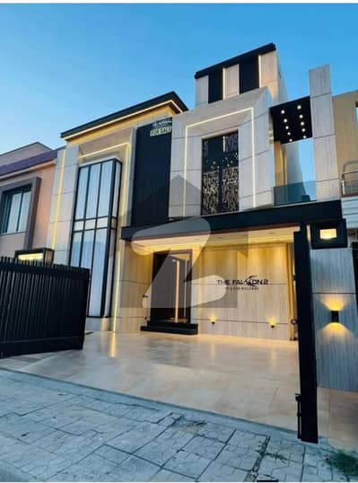 Beautiful Designer House For Rent