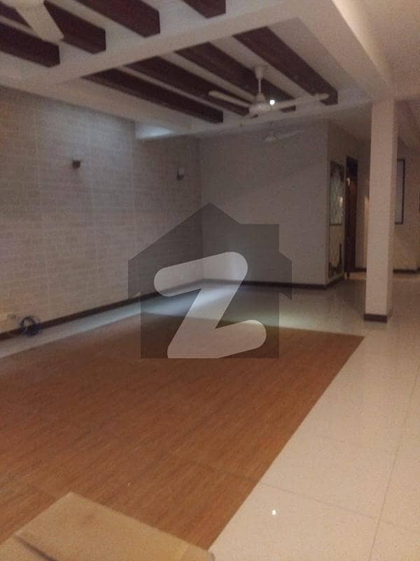 E, 11 Out Class Ground + Basement For Rent E, 11 Out Class Ground + Basement For Rent
