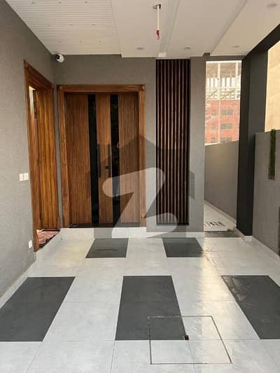 5 Marla Brand New House For Rent