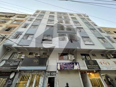 طارق روڈ کراچی میں 2 کمروں کا 3 مرلہ فلیٹ 1.0 کروڑ میں برائے فروخت۔