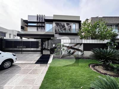 22 Marla State-Of-The-Art Luxury Bungalow With Basement & Swimming Pool In Paragon City Lahore
