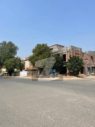 بحریہ آرچرڈ فیز 4 ۔ بلاک جی 5 بحریہ آرچرڈ فیز 4,بحریہ آرچرڈ,لاہور میں 5 مرلہ کمرشل پلاٹ 1.39 کروڑ میں برائے فروخت۔