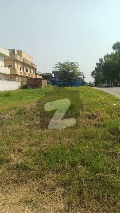 1 Kanal 20 Marla (50*90) Heighted Location Residential Plot for Sale in O9 Police Foundation