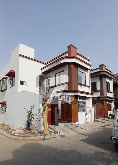 صائمہ عریبین ولاز گداپ ٹاؤن,کراچی میں 4 کمروں کا 5 مرلہ مکان 2.2 کروڑ میں برائے فروخت۔