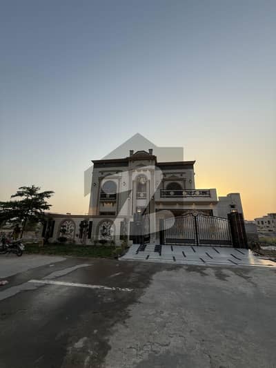 ڈی ایچ اے فیز 1 ڈی ایچ اے ڈیفینس,ملتان میں 6 کمروں کا 1 کنال مکان 5.14 کروڑ میں برائے فروخت۔